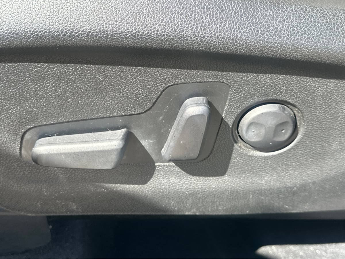 2020 Kia Sorento S V6 photo 27