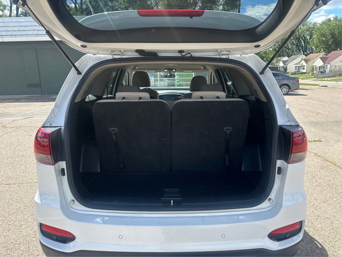 2020 Kia Sorento S V6 photo 11