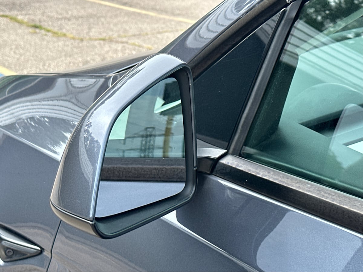 2020 Tesla Model Y Long Range photo 15