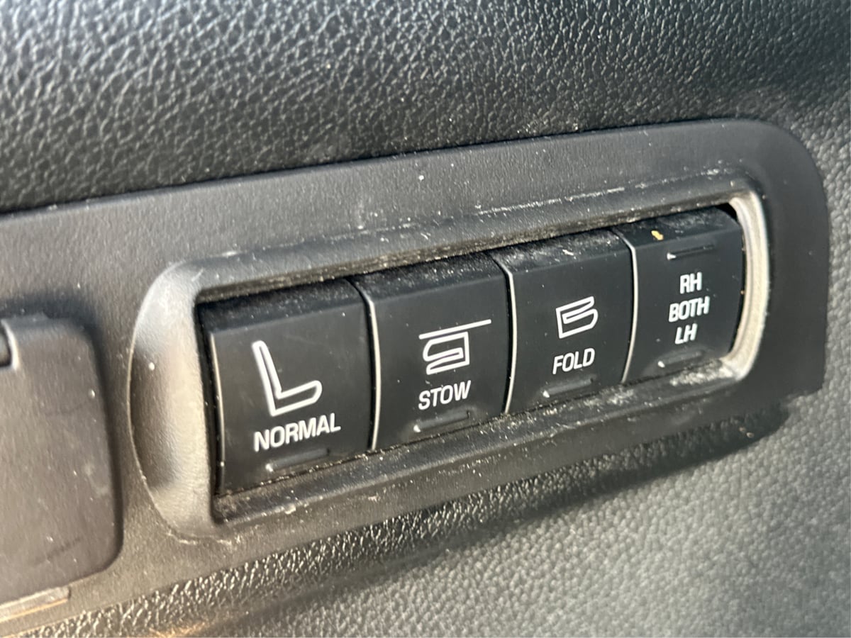 2019 Ford Explorer Platinum photo 20
