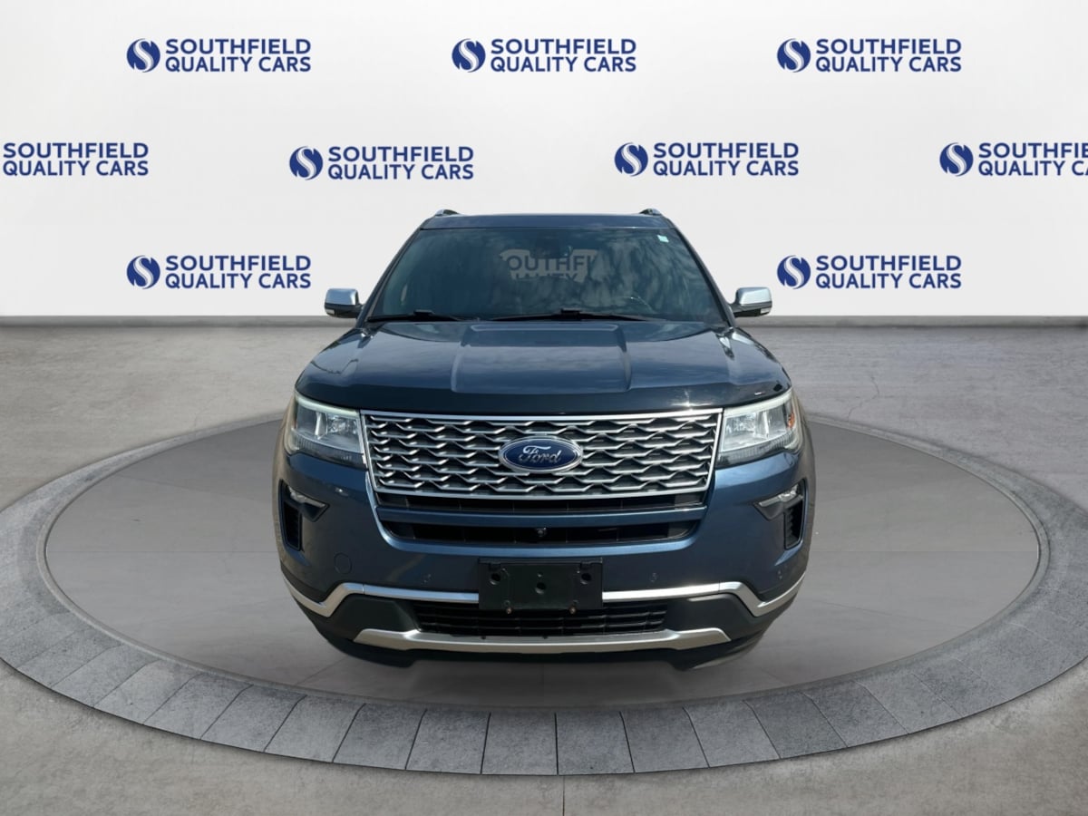 2019 Ford Explorer Platinum photo 4