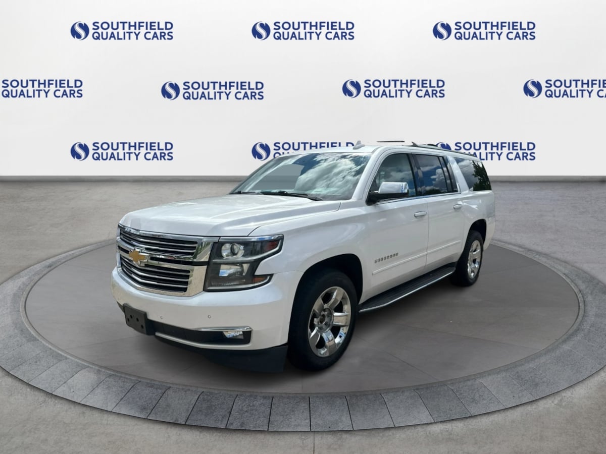 2018 Chevrolet Suburban Premier photo 2