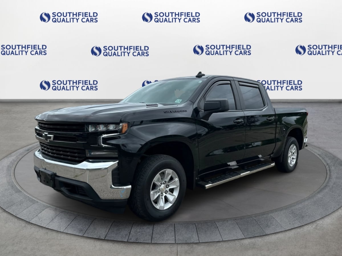 2021 Chevrolet Silverado 1500 LT photo 2