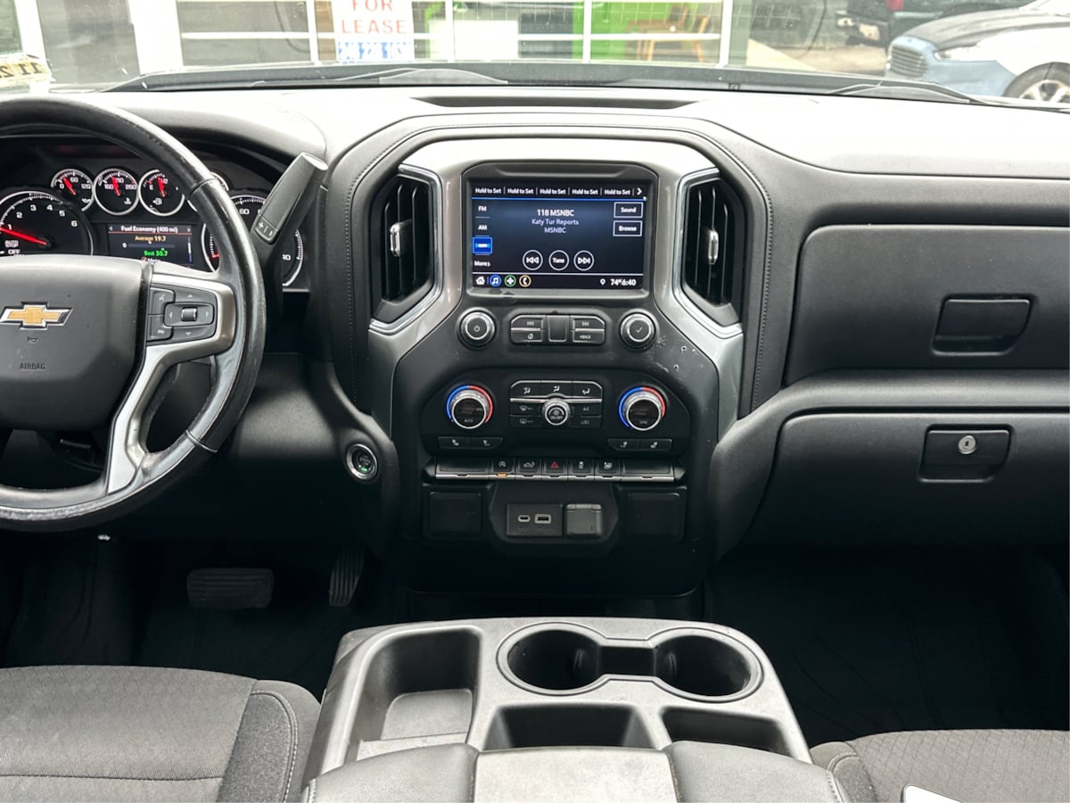 2021 Chevrolet Silverado 1500 LT photo 16
