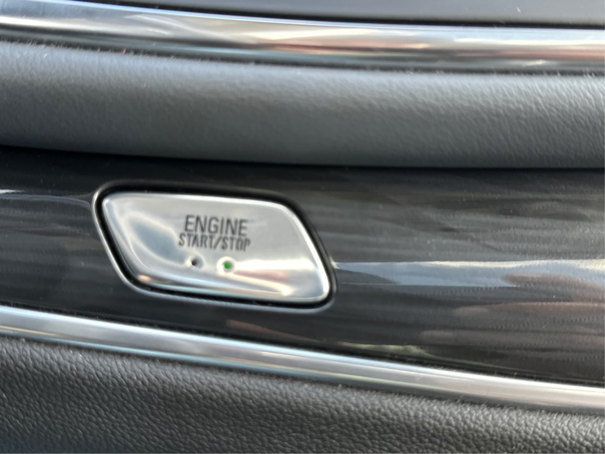 2019 Buick Enclave Essence photo 42