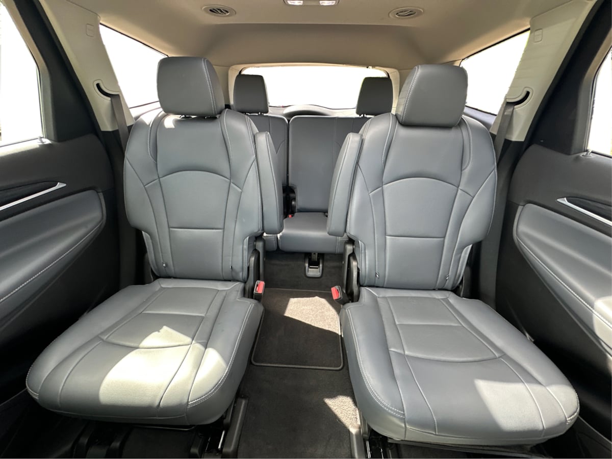 2019 Buick Enclave Essence photo 22