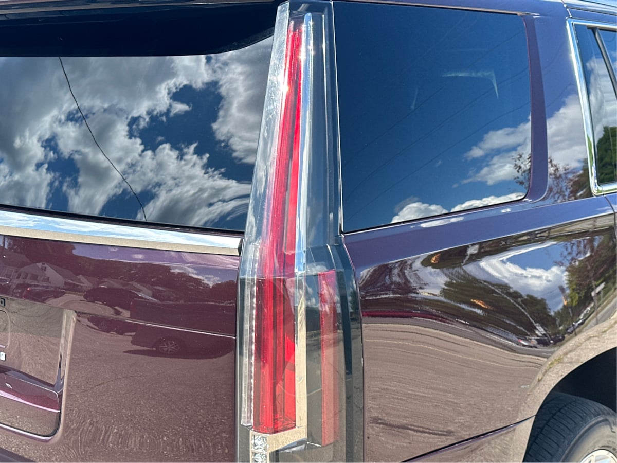 2017 Cadillac Escalade Platinum photo 30