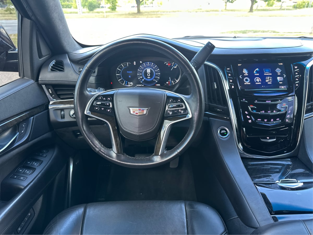 2017 Cadillac Escalade Platinum photo 16