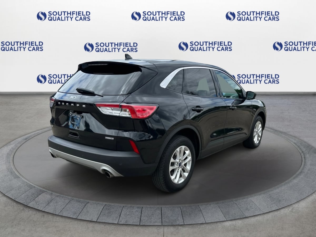 2021 Ford Escape SE Hybrid photo 7