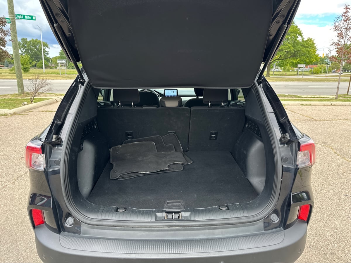 2021 Ford Escape SE Hybrid photo 13