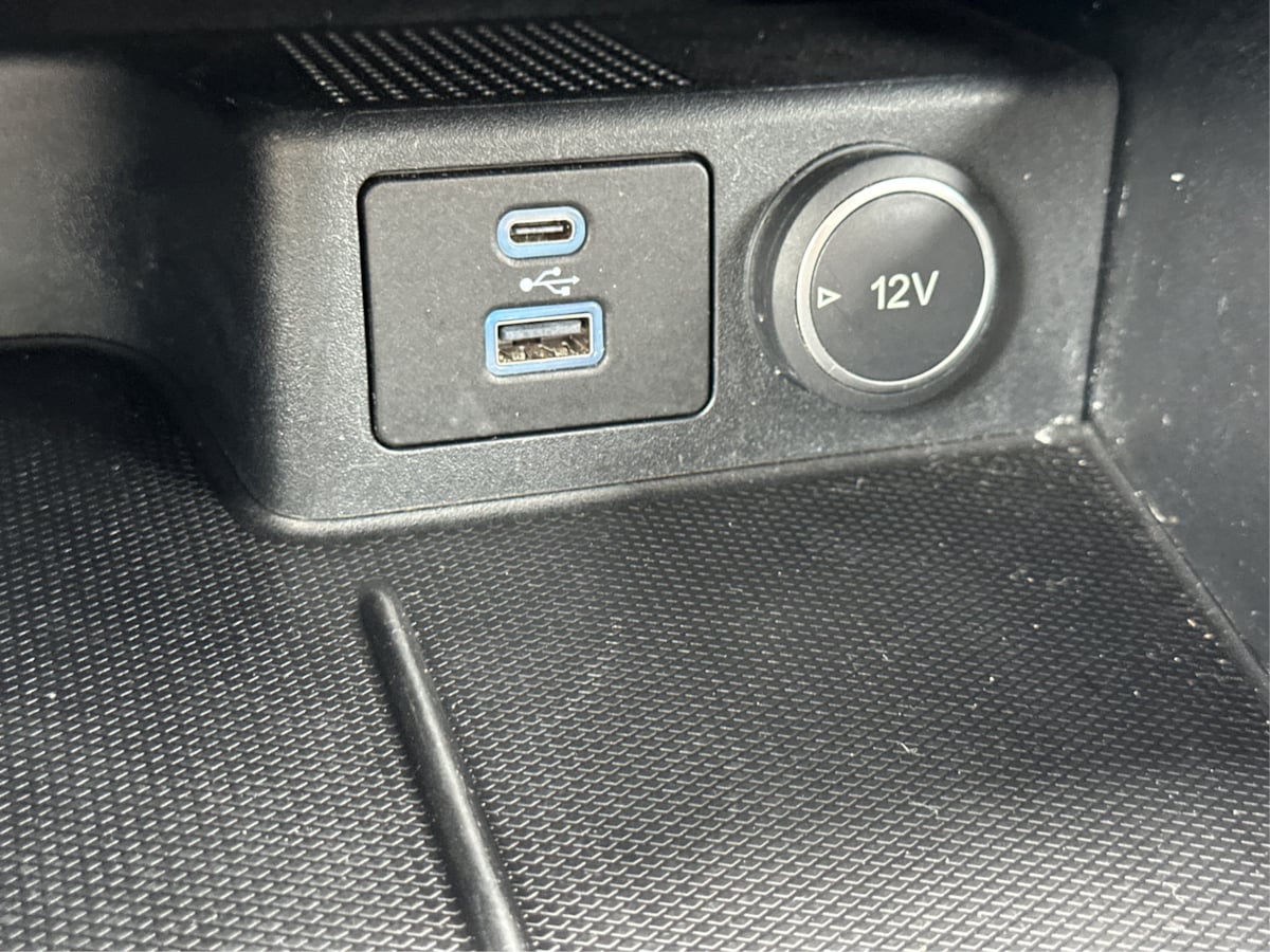 2021 Ford Escape SE Hybrid photo 38