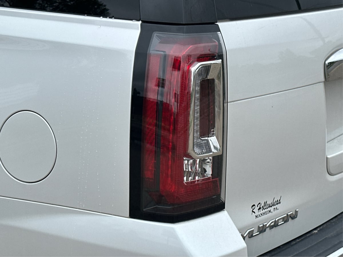 2016 Gmc Yukon Denali photo 21