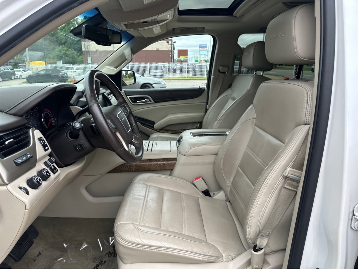 2016 Gmc Yukon Denali photo 4