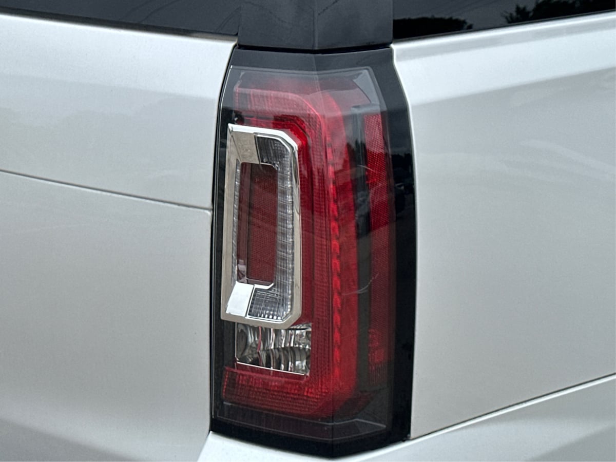 2016 Gmc Yukon Denali photo 22