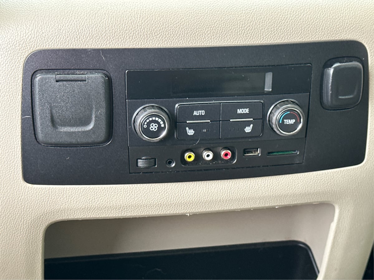2016 Gmc Yukon Denali photo 37
