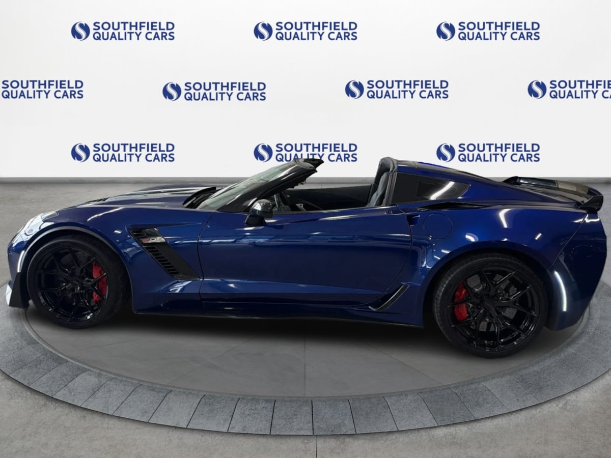 2017 Chevrolet Corvette 3LZ - Photo 3