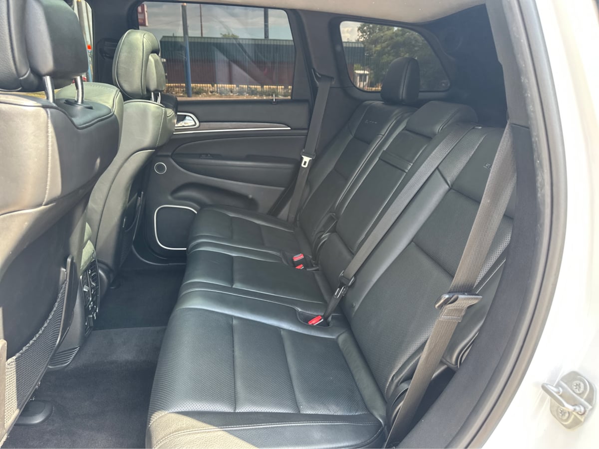 2018 Jeep Grand Cherokee Summit photo 10