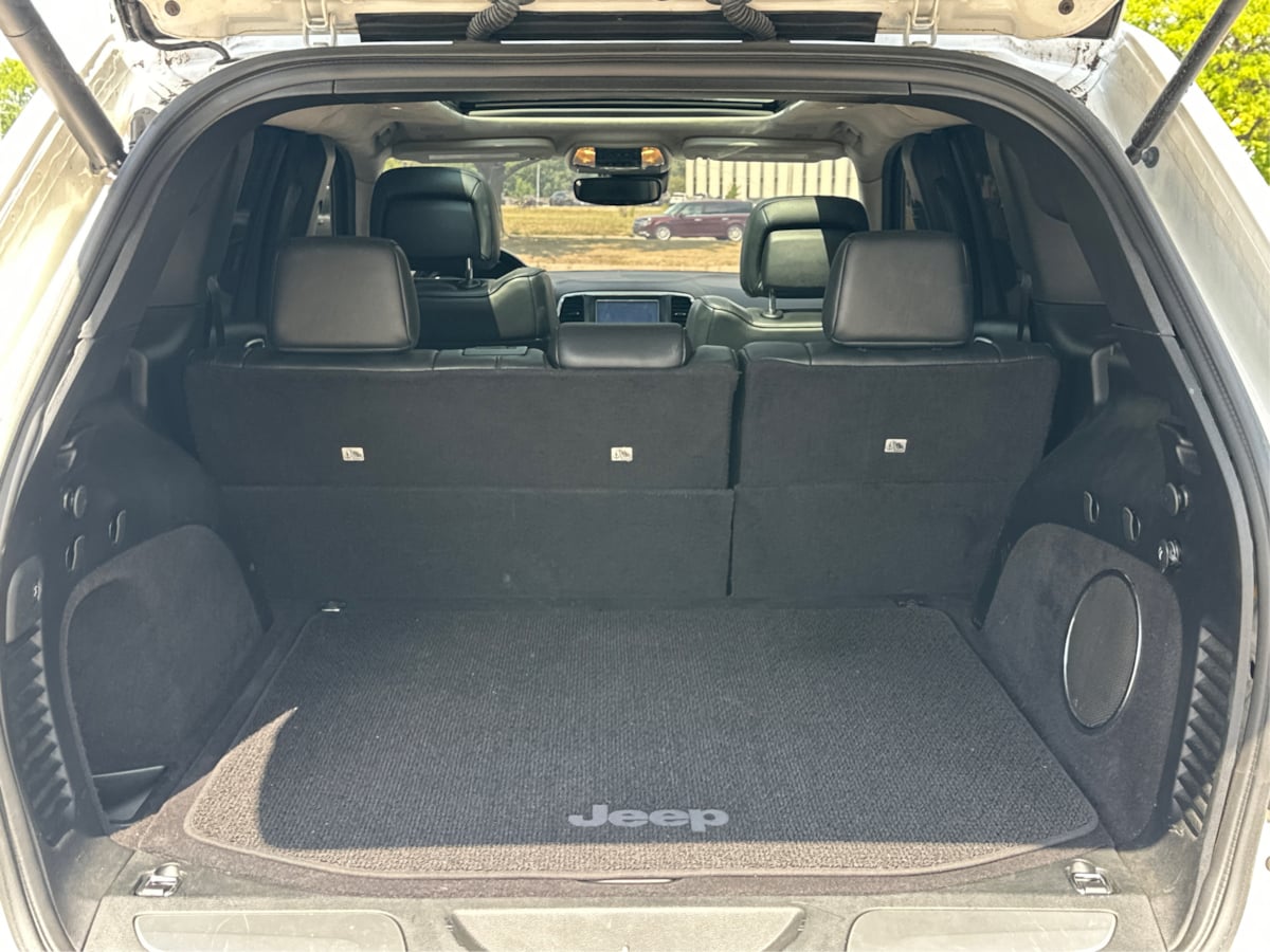 2018 Jeep Grand Cherokee Summit photo 13