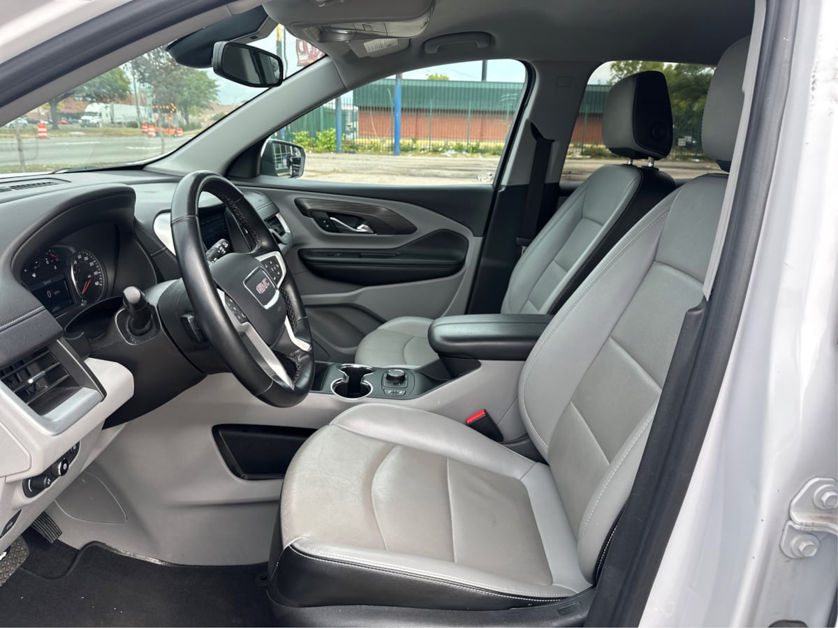 2023 Gmc Terrain SLT photo 9