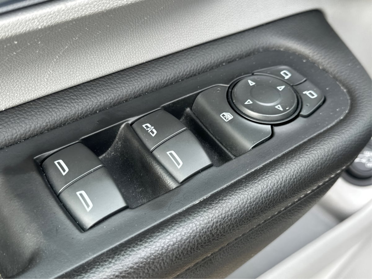 2023 Gmc Terrain SLT photo 28