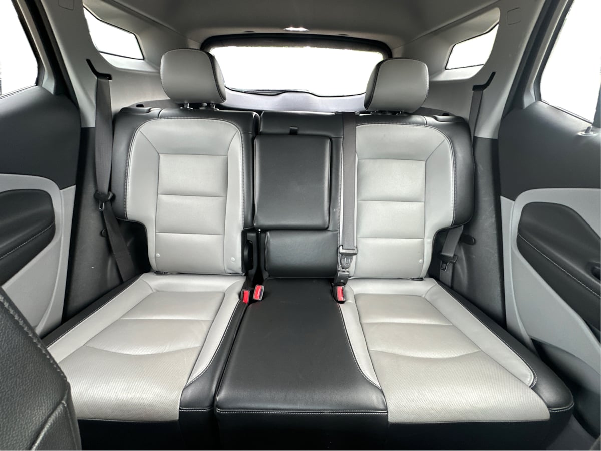 2023 Gmc Terrain SLT photo 19