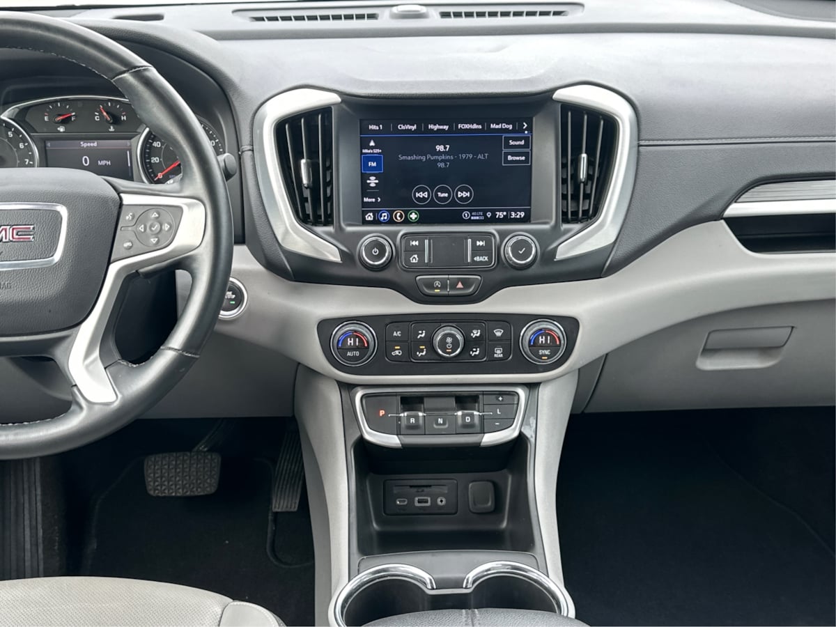 2023 Gmc Terrain SLT photo 16
