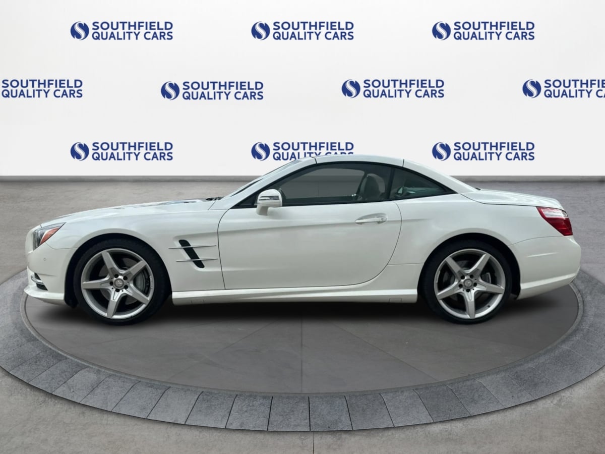 2013 Mercedes-Benz SL-Class SL550 - Photo 3
