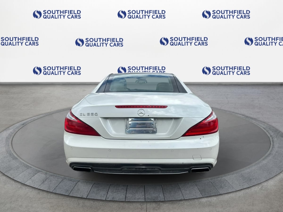 2013 Mercedes-Benz SL-Class SL550 - Photo 5