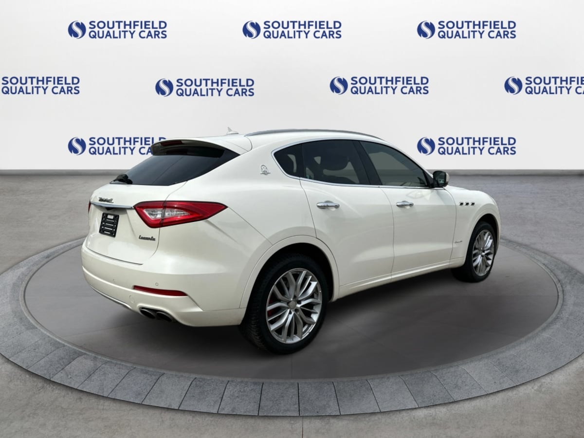 2019 Maserati Levante GranLusso photo 6
