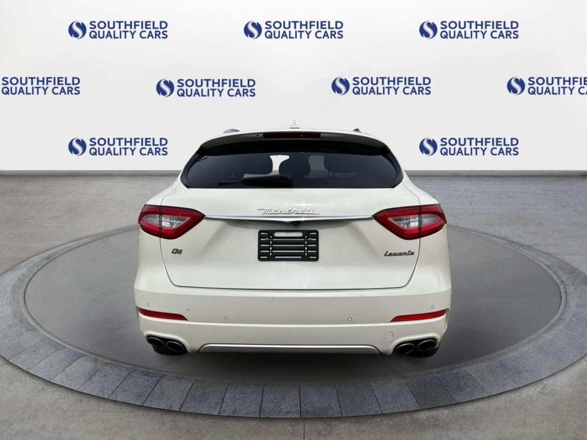 2019 Maserati Levante GranLusso photo 4