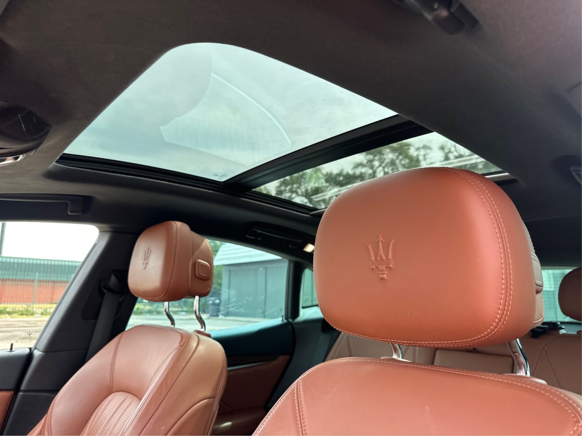 2019 Maserati Levante GranLusso photo 19