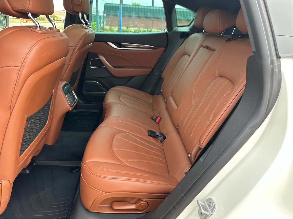2019 Maserati Levante GranLusso photo 10
