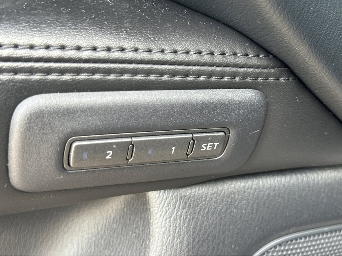2015 Infiniti QX60 Premium Plus photo 32
