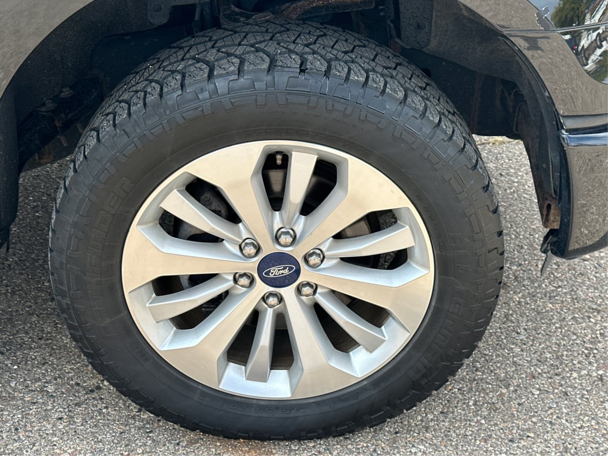 2016 Ford F-150 XL photo 20