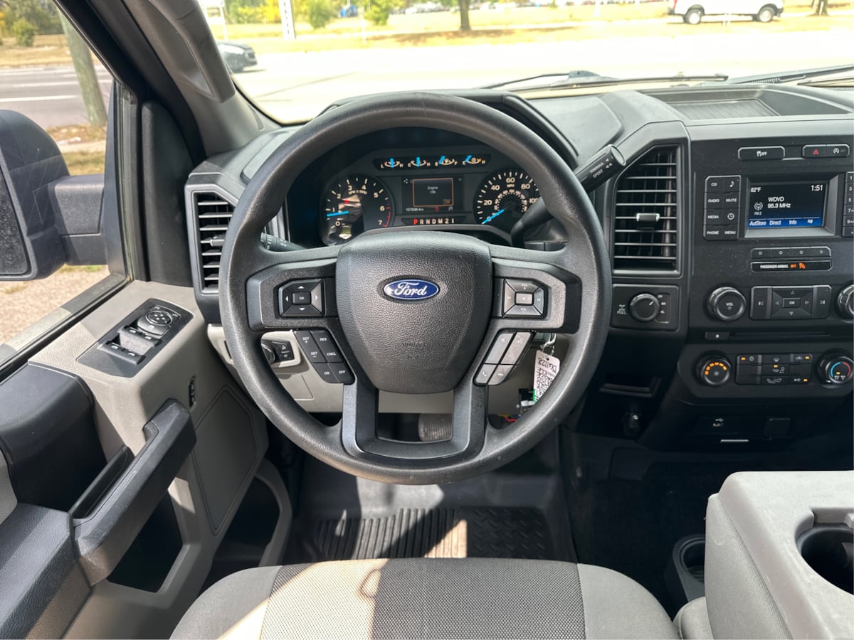 2016 Ford F-150 XL photo 14