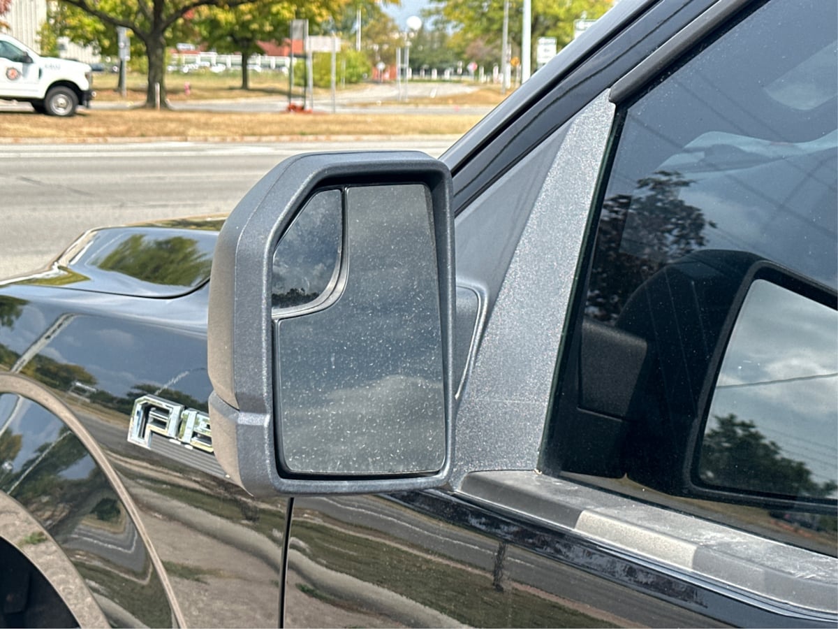 2016 Ford F-150 XL photo 22
