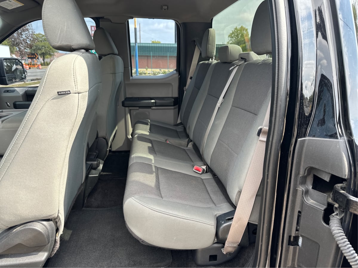 2016 Ford F-150 XL photo 10