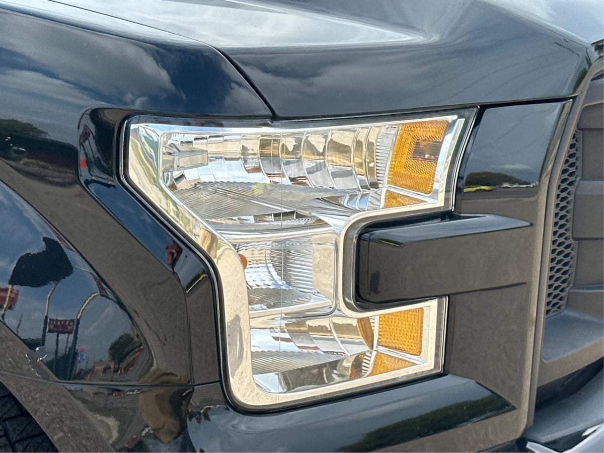 2016 Ford F-150 XL photo 24