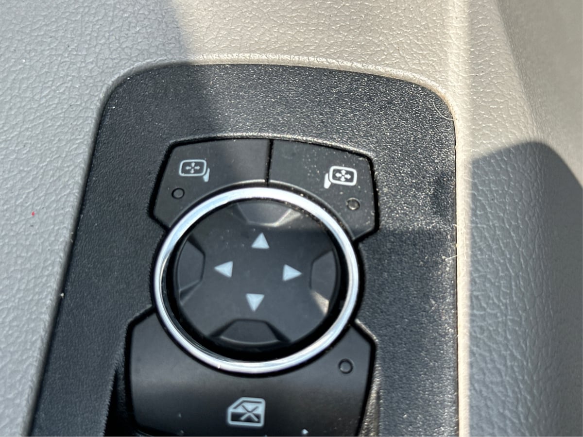 2016 Ford F-150 XL photo 29