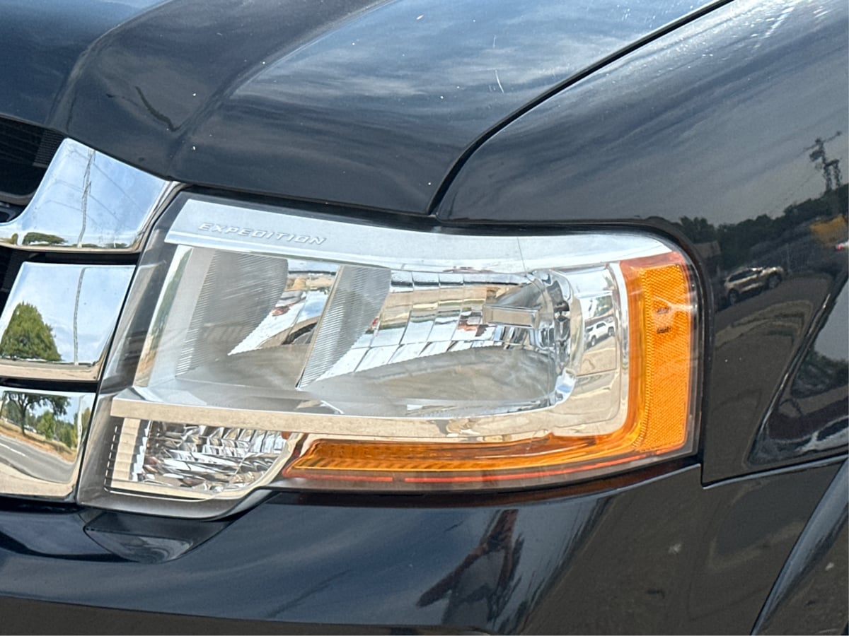 2017 Ford Expedition EL XLT King Ranch photo 24