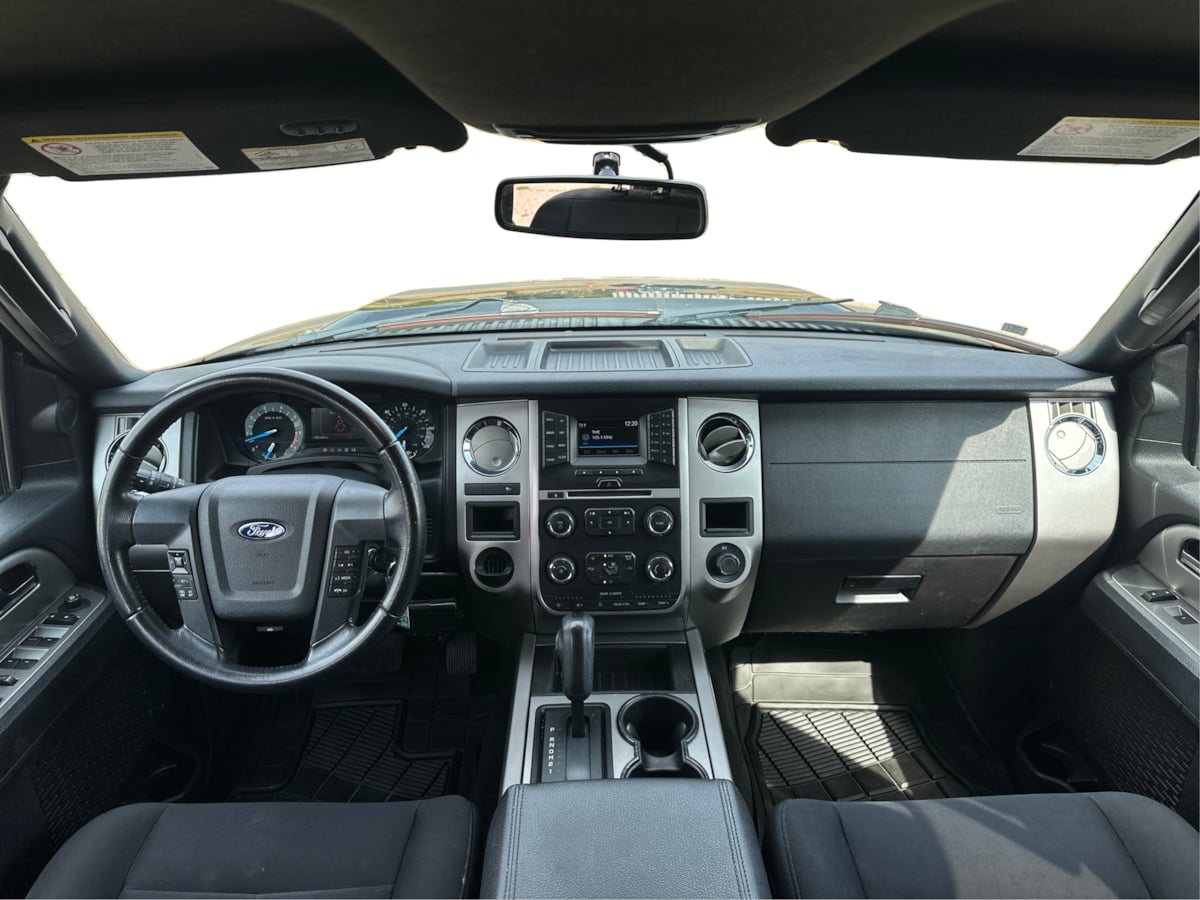 2017 Ford Expedition EL XLT King Ranch photo 30