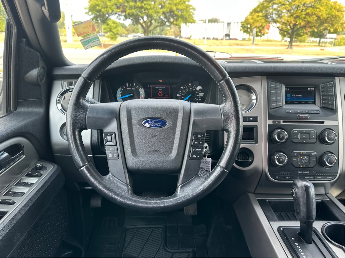 2017 Ford Expedition EL XLT King Ranch photo 15