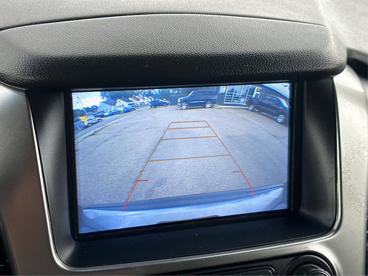 2019 Chevrolet Suburban LT photo 44