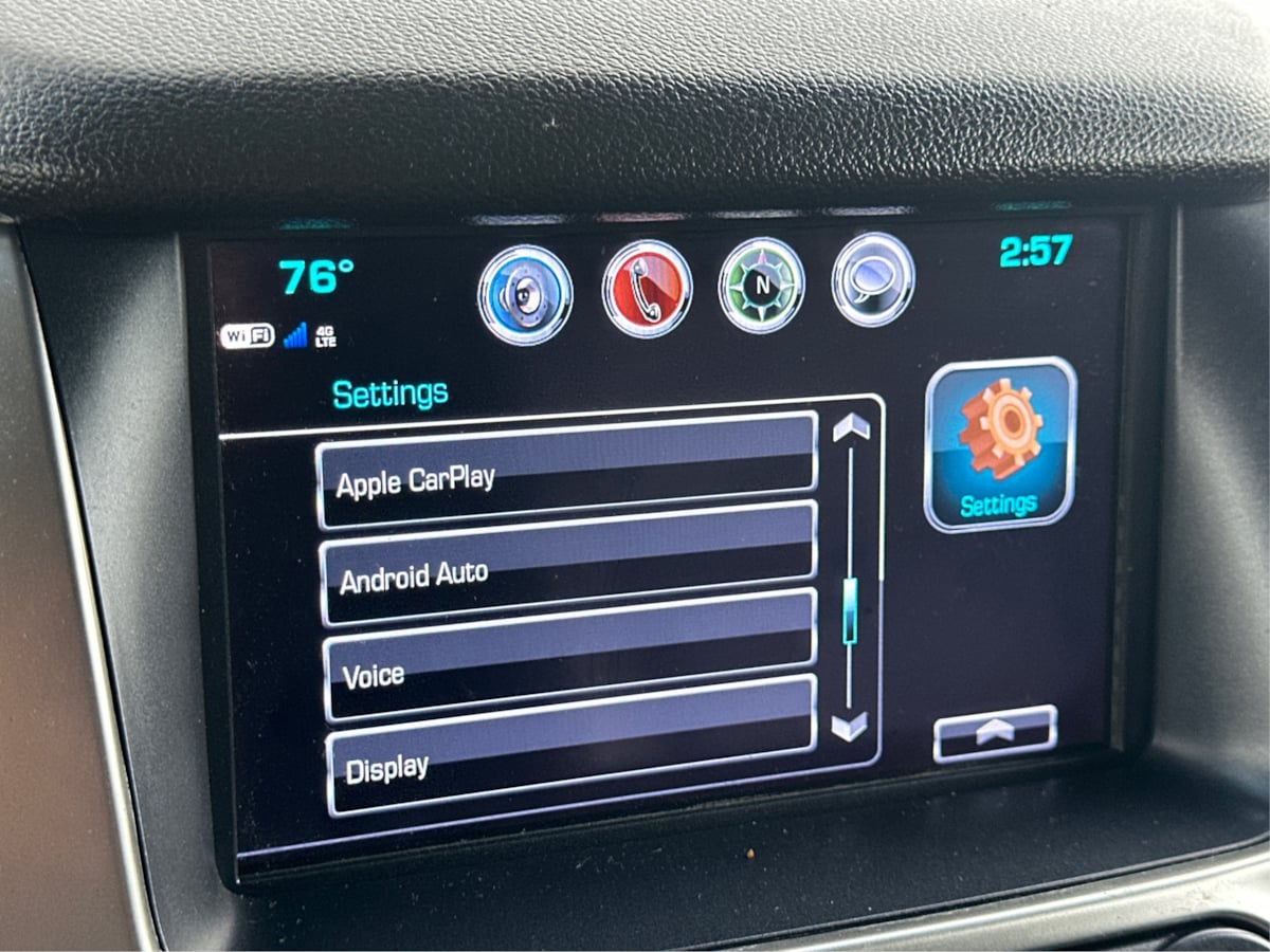 2019 Chevrolet Suburban LT photo 36