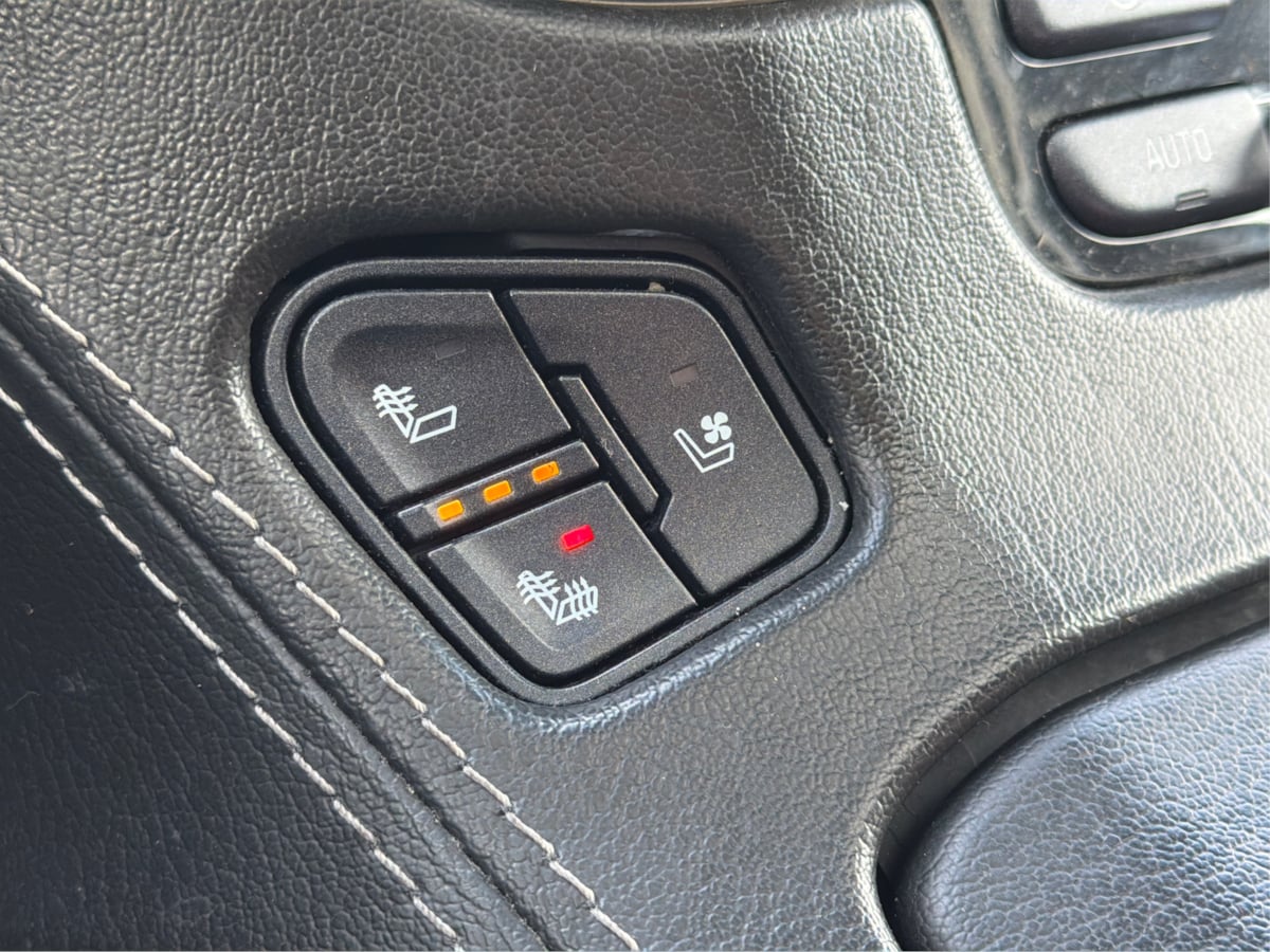 2019 GMC Yukon Denali - Photo 15