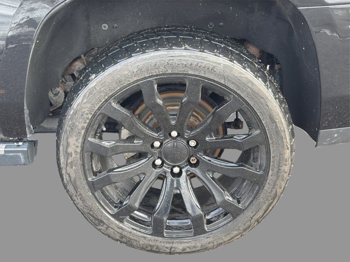 2019 GMC Yukon Denali - Photo 43