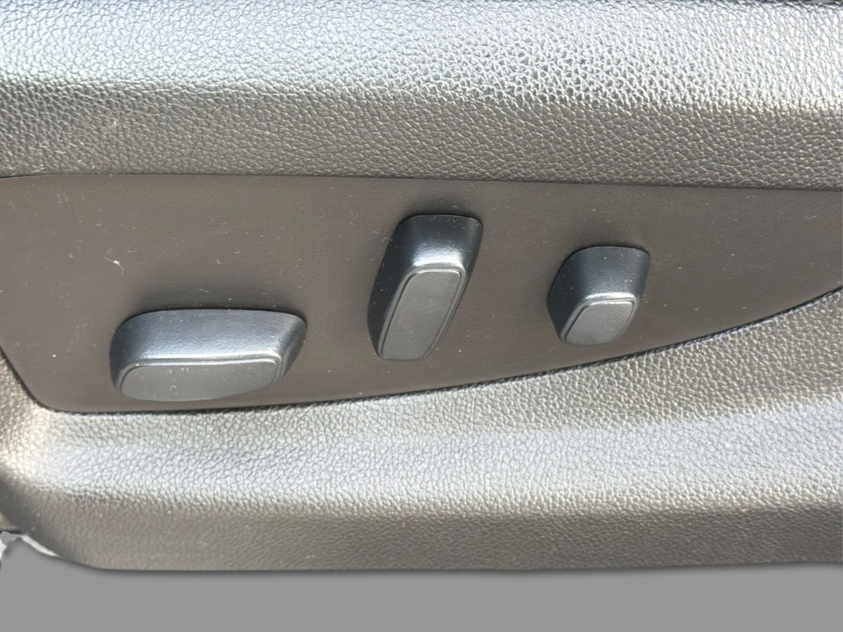 2019 GMC Yukon Denali - Photo 31