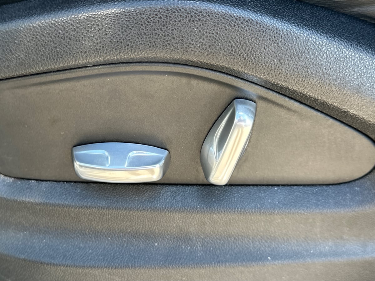 2019 Porsche Cayenne Turbo photo 32