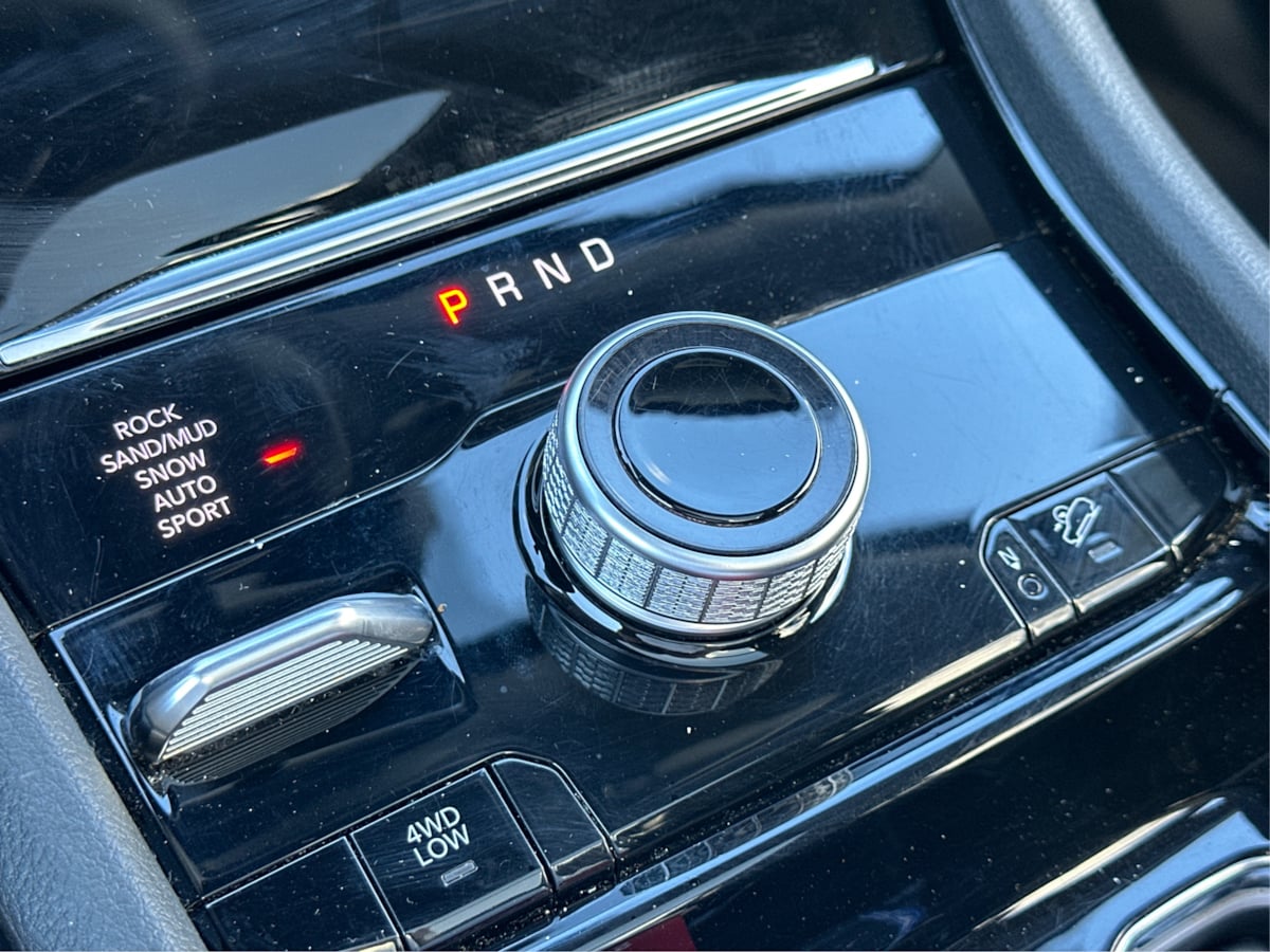 2023 Jeep Cherokee 4xe photo 40