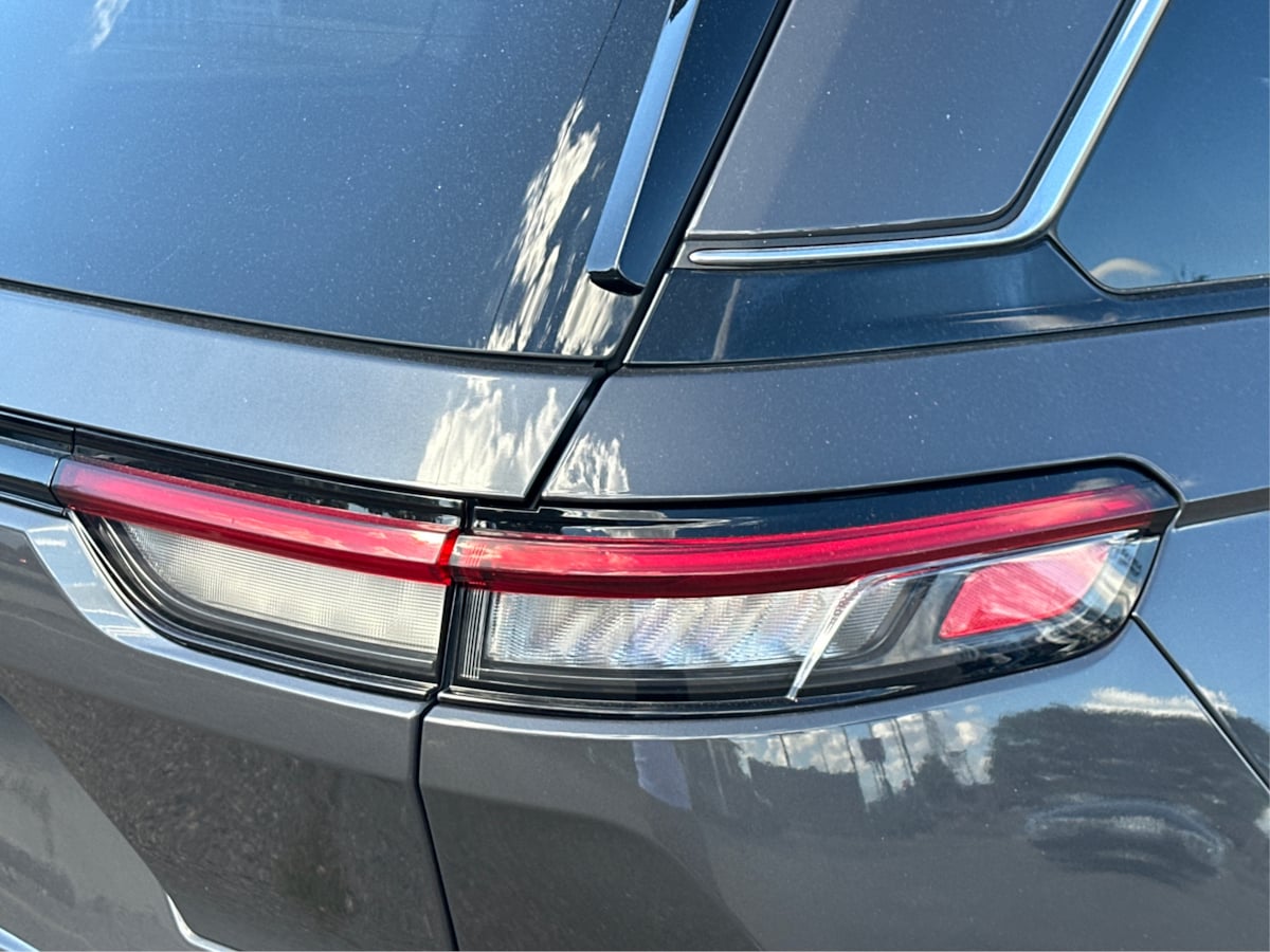 2023 Jeep Cherokee 4xe photo 28